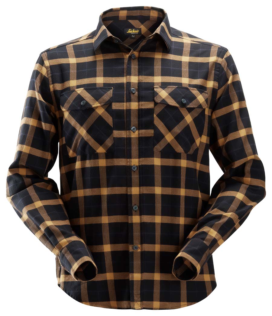 8516 Chemise à carreaux